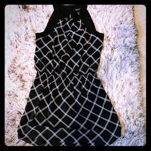 White House Black Market Black & White Dress